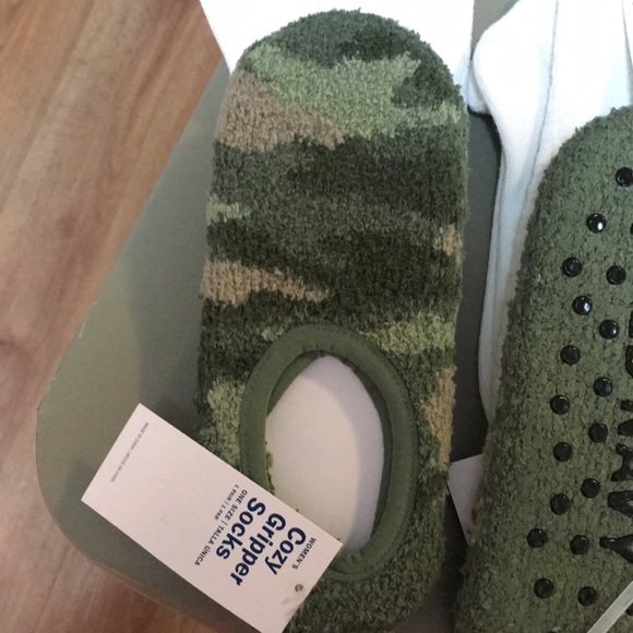 One Lot to Include Two Boot Socks and Two Pairs of Slippers - Picture 3 of 6